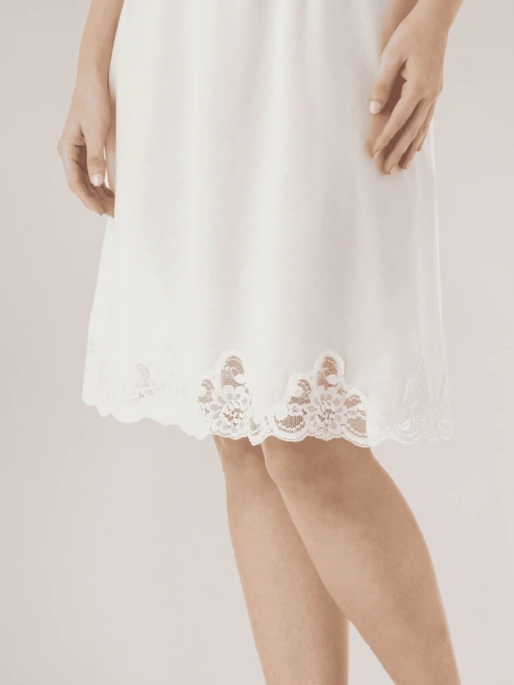 Velrose Style 4537 Delicate Lace Hem 100% Cotton Half Slip ✨